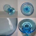 Ancien gros verre a pied en verre bleu a