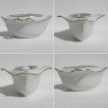 Ancienne sauciere gras et maigre en porcelaine blanche fd chauvigny france 1